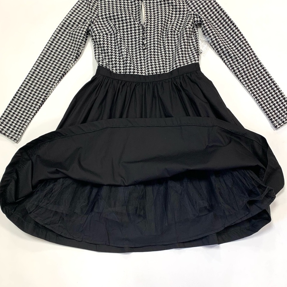SOLD    NWT Modcloth Twice as Timeless Black White Houndstooth Fit & Flare Dress - Picture 6 of 12